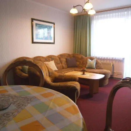 Ferienwohnung Reimann דירה *