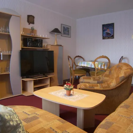 Ferienwohnung Reimann דירה *